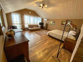 Гостиница Гостевой дом «На Пляже» Адлер Люкс с кроватью размера «king-size» и балконом-12